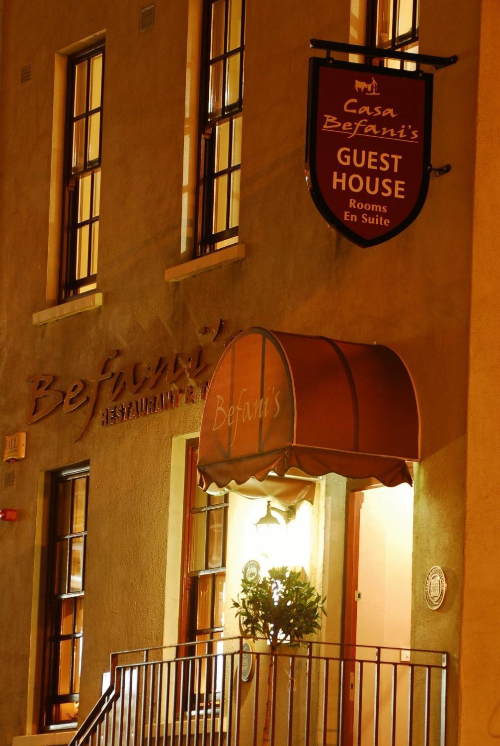 Befani'S Mediterranean Restaurant & Townhouse كلونيمل المظهر الخارجي الصورة